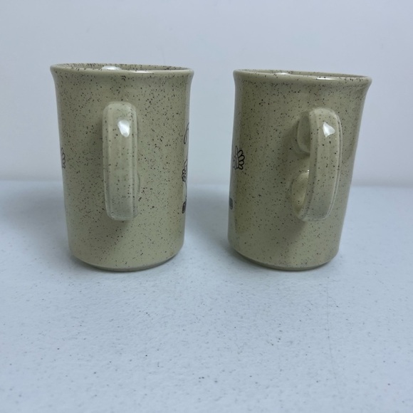 Source Unknown Speckled Tan Mugs with Character Design - Picture 3 of 10